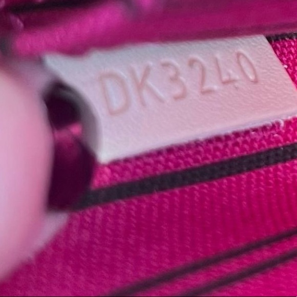 💯 Authentic Louis Vuitton Neverfull Pouch - Picture 5 of 8